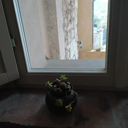 Casa Del Vicolo Bed & Breakfast Ome