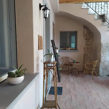 Casa Del Vicolo Bed & Breakfast *