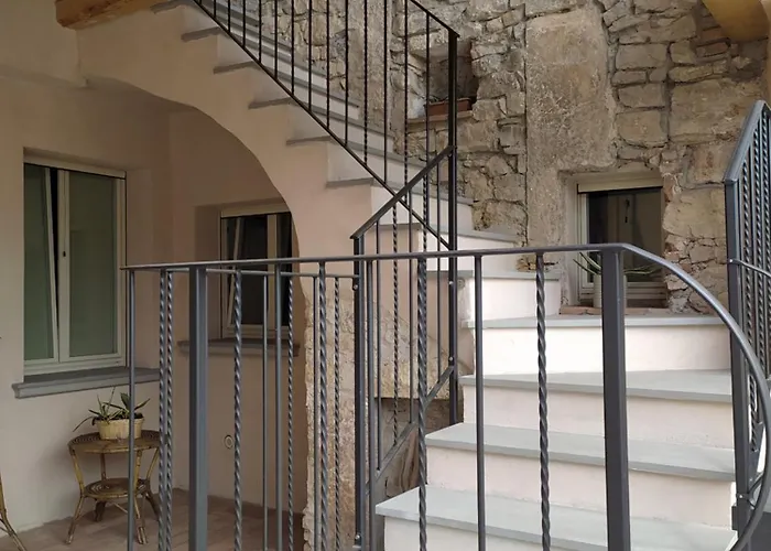 Bed & Breakfast Casa Del Vicolo 3*