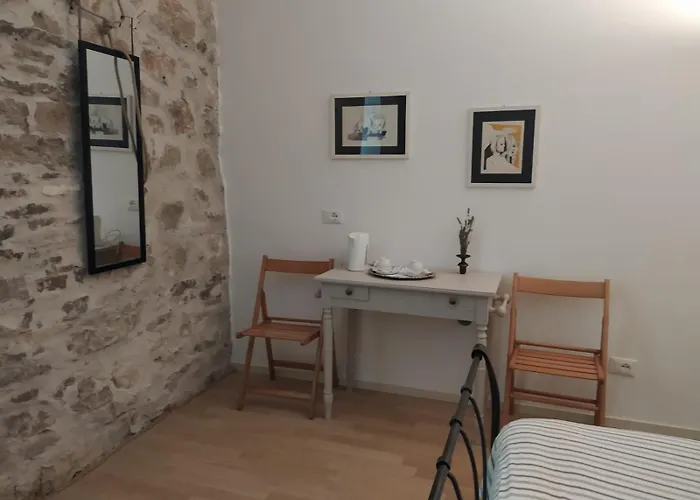 Bed & Breakfast Casa Del Vicolo 3*