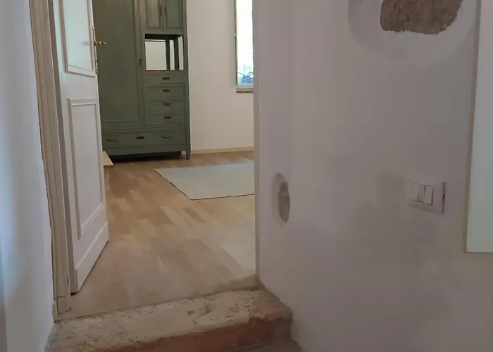 Casa Del Vicolo Ome